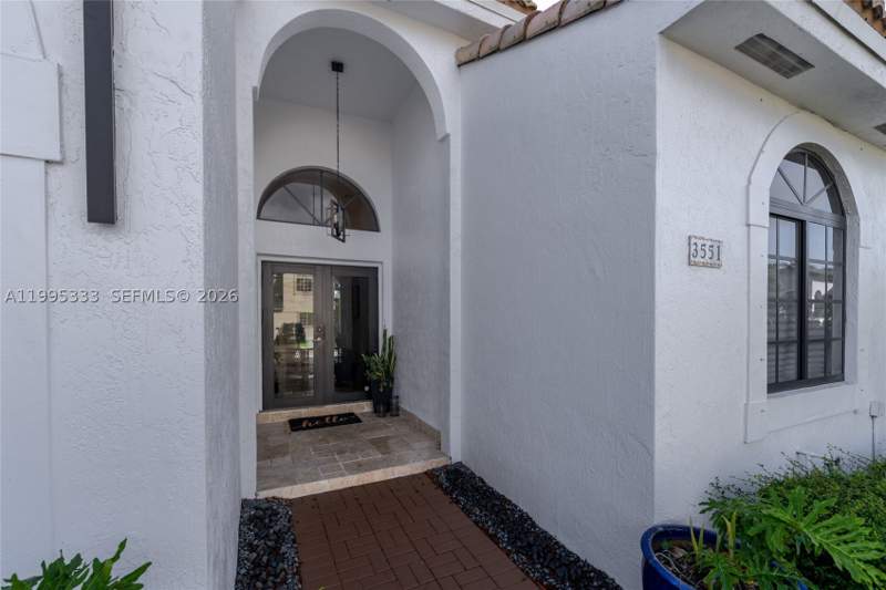 4 bedroom SingleFamilyResidence at 3551 SW 152nd Pass, Bismark Homes At Venezia, Miami — photo 3