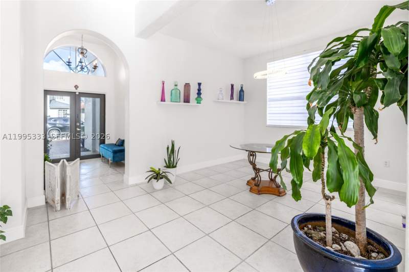 4 bedroom SingleFamilyResidence at 3551 SW 152nd Pass, Bismark Homes At Venezia, Miami — photo 5