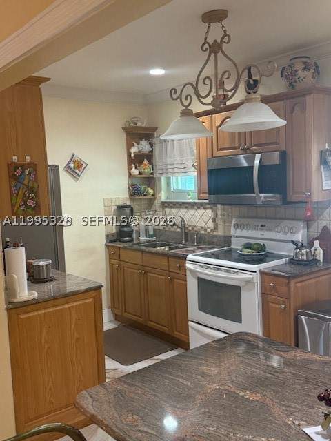 16300 NW 21st Ave, Miami Gardens FL - photo 9 of 15