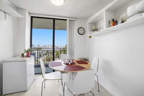 210 174th Street 1110, Sunny Isles Beach FL - photo 16 of 39