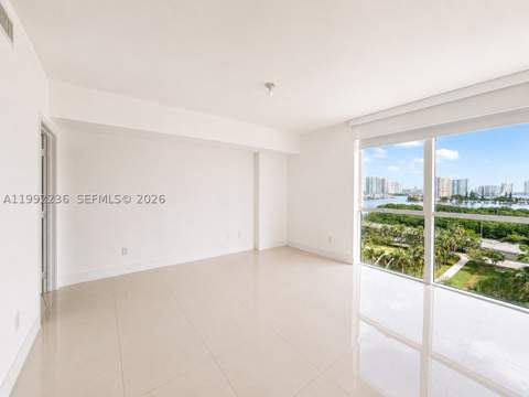 400 Sunny Isles Blvd 819, Sunny Isles Beach FL - photo 14 of 30