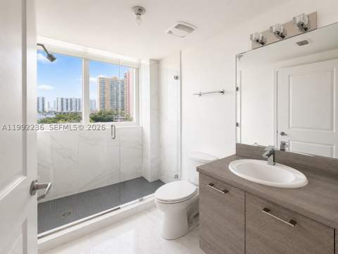 400 Sunny Isles Blvd 819, Sunny Isles Beach FL - photo 22 of 30
