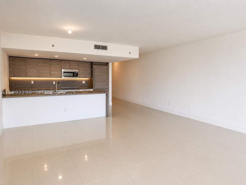 3 bedroom Condominium at 400 Sunny Isles Blvd 819, 400 Sunny Isles Condo Eas, Sunny Isles Beach — photo 4