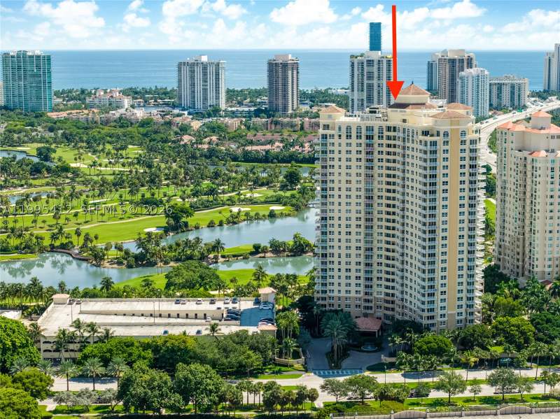 2 bedroom Condominium at 19501 W Country Club Dr 2412, Turnberry On The Green Co, Aventura — photo 2