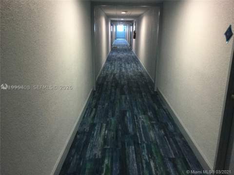 7501 E Treasure Dr 8A, North Bay Village FL - photo 22 of 35