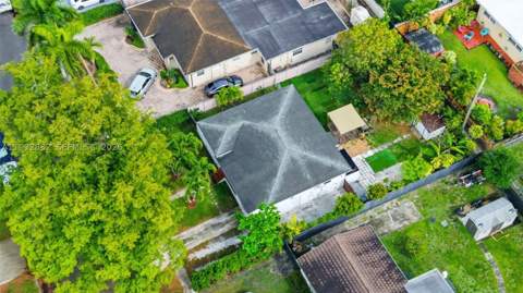 6336 SW 9th St, West Miami FL - photo 8 of 33