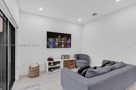 10254 SW 228th Terrace, Miami FL - photo 11 of 29