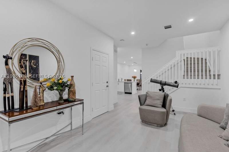 4 bedroom Townhouse at 10254 SW 228th Terrace, Enclave South Phase I, Miami — photo 3