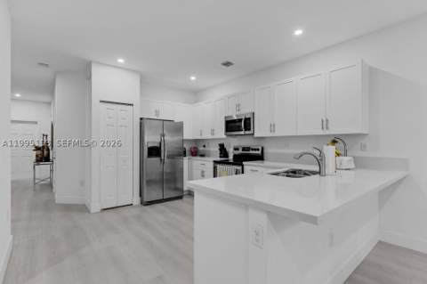 10254 SW 228th Terrace, Miami FL - photo 7 of 29