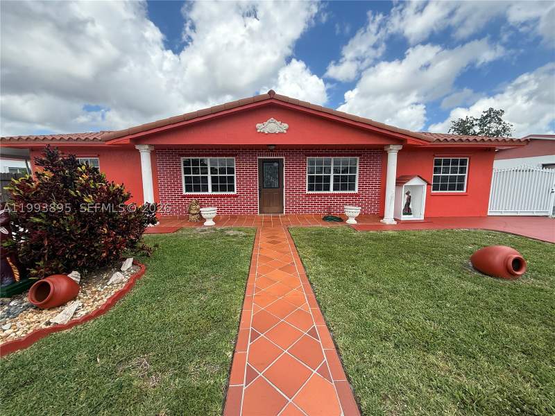 3 bedroom SingleFamilyResidence at 5223 NW 168th Ter, Carol City Palmetto Park, Miami Gardens — photo 5