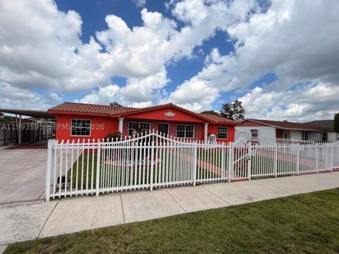 5223 NW 168th Ter, Miami Gardens FL - photo 7 of 60