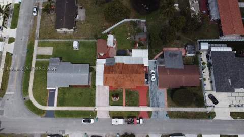 5223 NW 168th Ter, Miami Gardens FL - photo 9 of 60