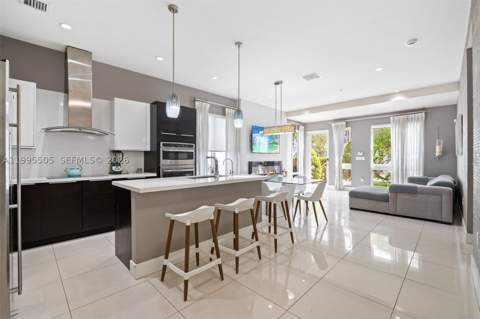 10305 NW 63rd Ter 105, Doral FL - photo 10 of 34