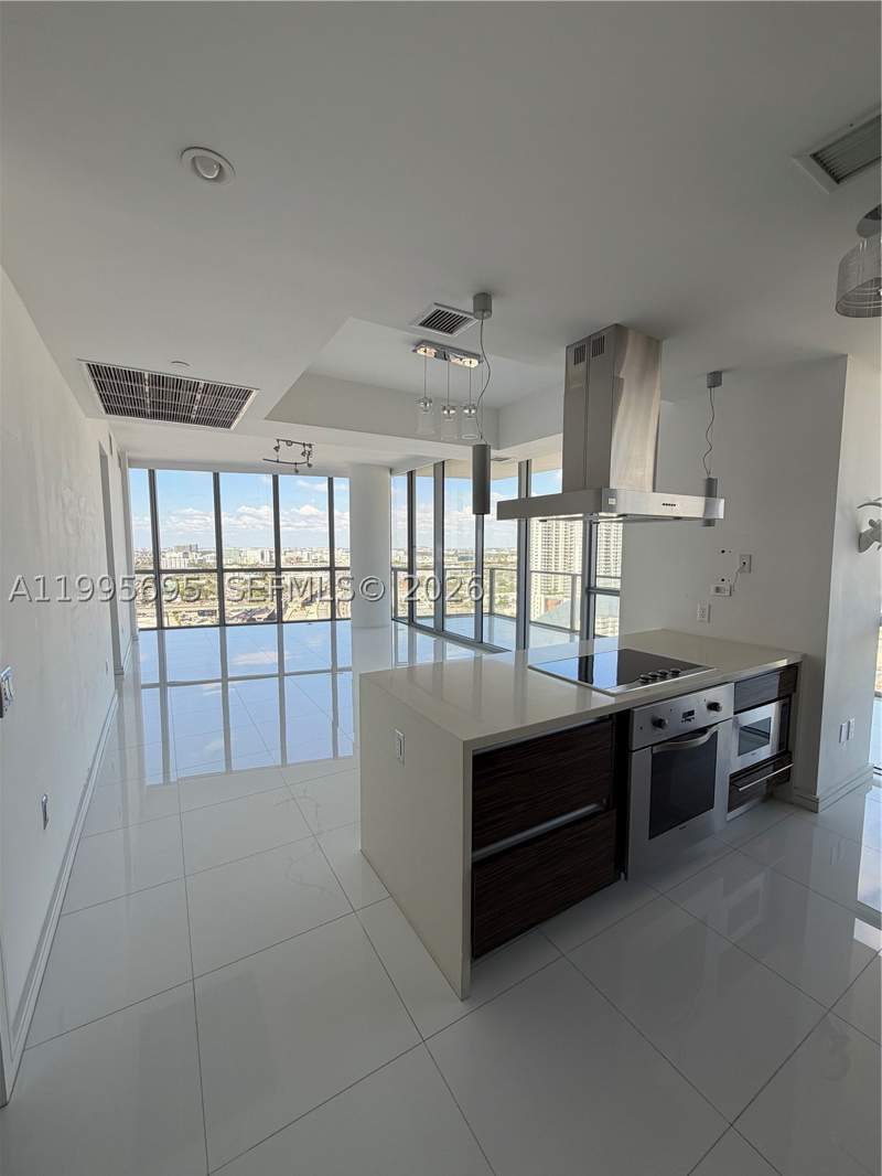 2 bedroom Condominium at 1100 Biscayne Blvd 2605, Marquis Condo, Miami — photo 3