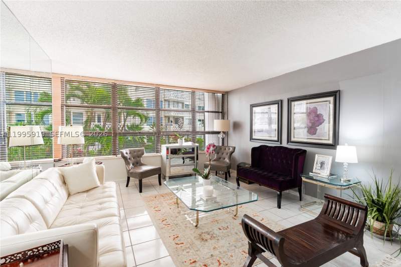 2 bedroom Condominium at 1440 Brickell Bay Dr 203, Brickell Shores Condo, Miami — photo 5