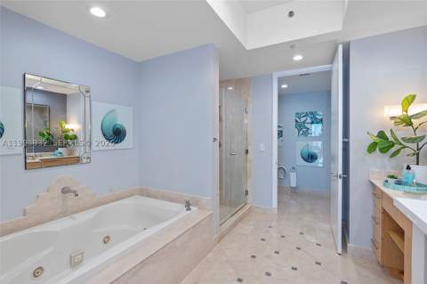 100 S Pointe Dr 506, Miami Beach FL - photo 14 of 27