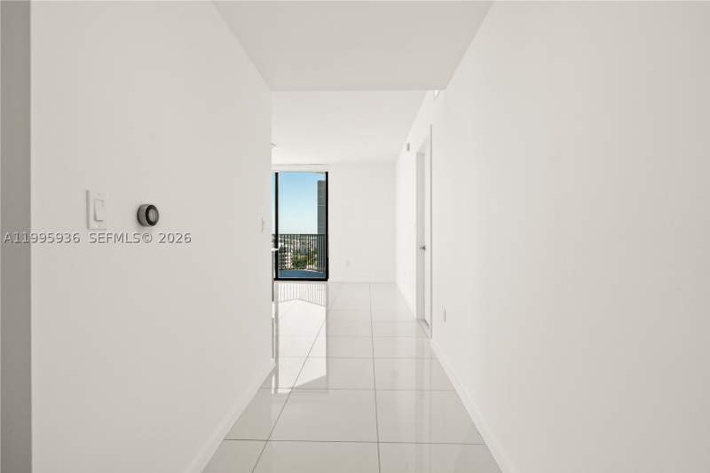 2 bedroom Condominium at 5300 NW 85th St 1511, 5300 Paseo Condo, Doral — photo 5