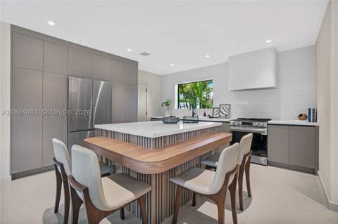 6207 SW 10th St, West Miami FL - photo 8 of 42