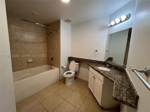3001 NE 185th St 122, Aventura FL - photo 11 of 15