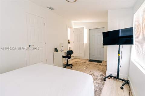 920 NW 84th St, Miami FL - photo 14 of 19