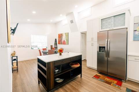 920 NW 84th St, Miami FL - photo 7 of 19