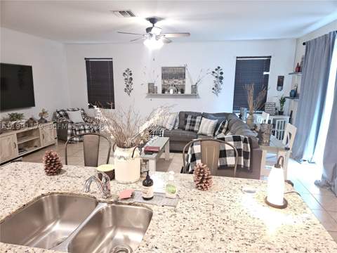 4117 NE 21st St, Homestead FL - photo 14 of 26