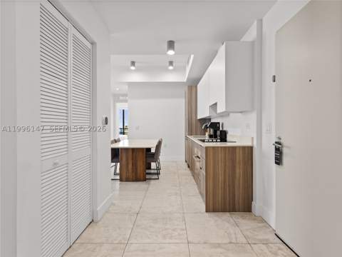 239 SW 9th St 1403, Miami FL - photo 14 of 33