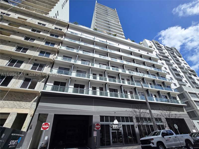 1 bedroom Condominium at 239 SW 9th St 1403, smart Brickel condo, Miami — photo 2