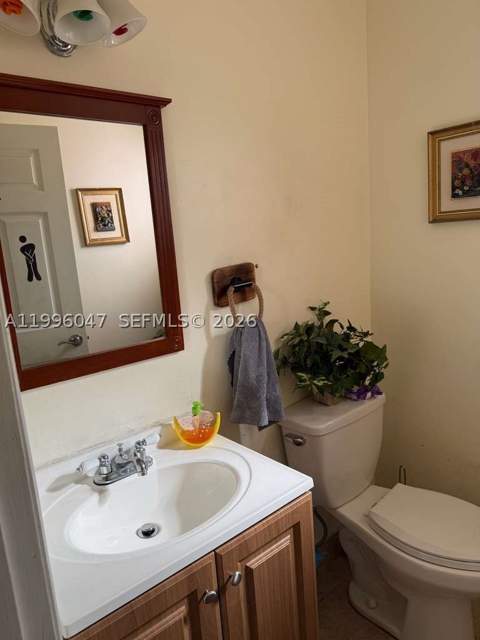 7477 NW 167th St, Hialeah FL - photo 17 of 24