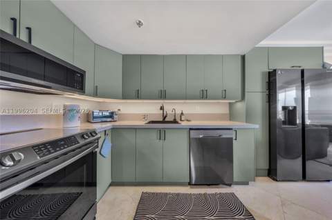 1621 Bay Rd 802, Miami Beach FL - photo 10 of 42