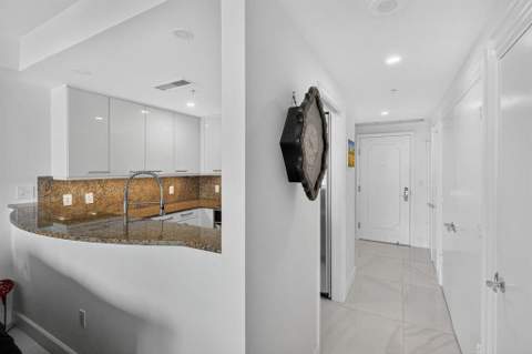 3350 SW 27th Avenue 1207, Coconut Grove FL - photo 6 of 45