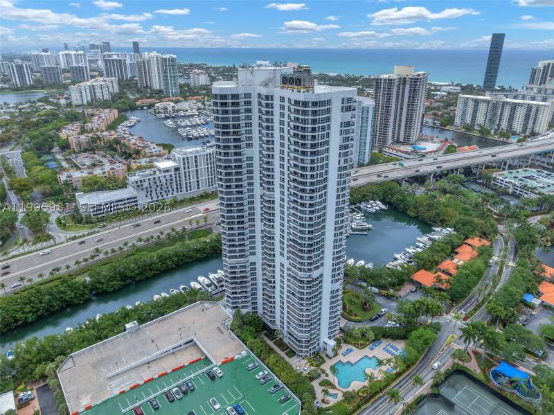3 bedroom Condominium at 3500 Mystic Pointe Dr 3001, Mystic Pointe Tower 400 C, Aventura — photo 3