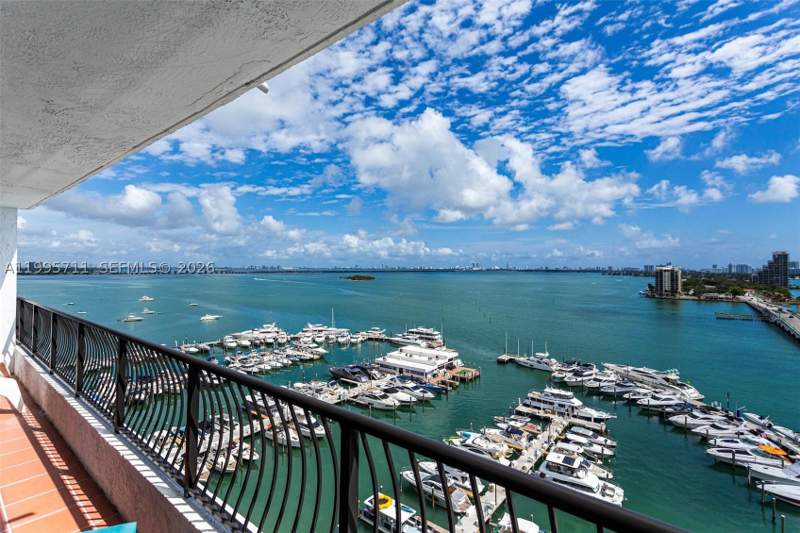 1 bedroom Condominium at 555 NE 15th St 15B, Venetia Condo, Miami — photo 5