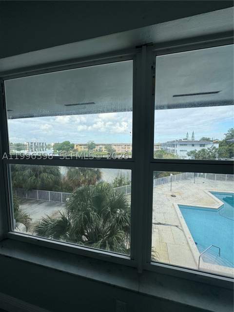 1398 NE 191st St C305, Miami FL - photo 20 of 27