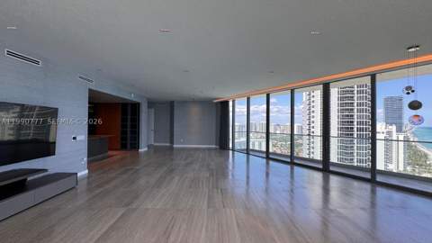 18975 Collins Ave 2500, Sunny Isles Beach FL - photo 10 of 35