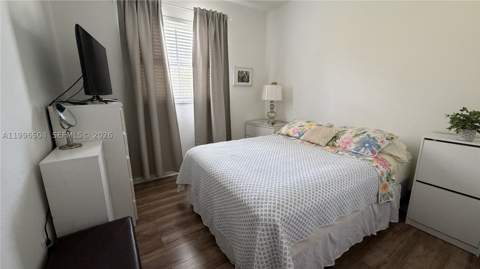 11605 NW 89th St 220, Doral FL - photo 23 of 32