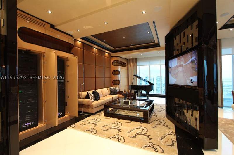 4 bedroom Condominium at 900 Brickell Key Blvd Ph3403, Asia Condo, Miami — photo 4