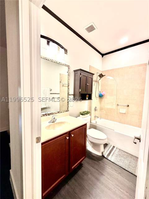 4237 SW 164th Path 4237, Miami FL - photo 13 of 15