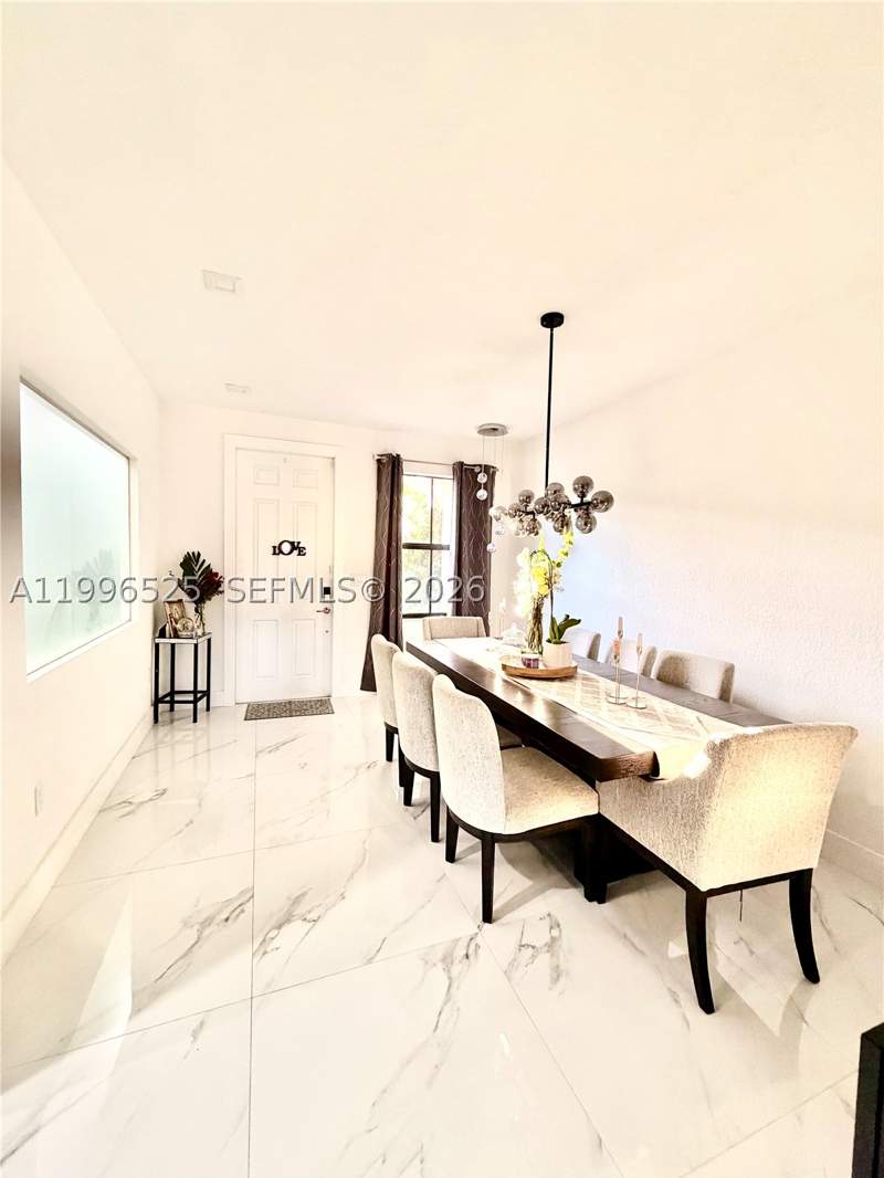 3 bedroom Townhouse at 4237 SW 164th Path 4237, Interlaken, Miami — photo 2