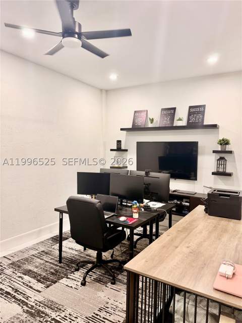 4237 SW 164th Path 4237, Miami FL - photo 8 of 15