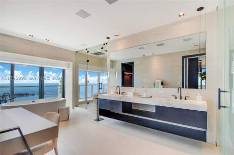 1451 Brickell Ave 4301, Miami FL - photo 10 of 37