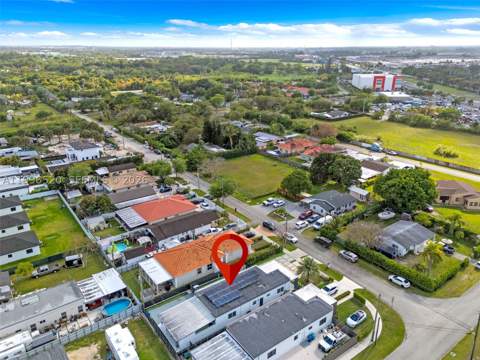 22811 SW 123rd Ave, Miami FL - photo 10 of 37
