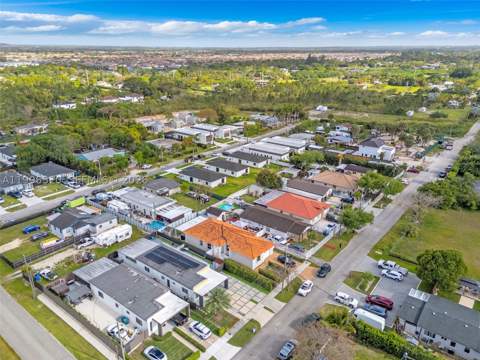 22811 SW 123rd Ave, Miami FL - photo 13 of 37