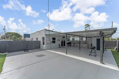 22811 SW 123rd Ave, Miami FL - photo 19 of 37