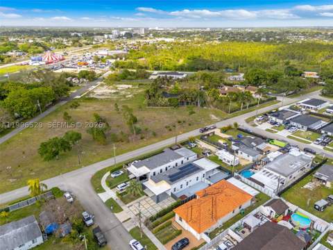 22811 SW 123rd Ave, Miami FL - photo 6 of 37