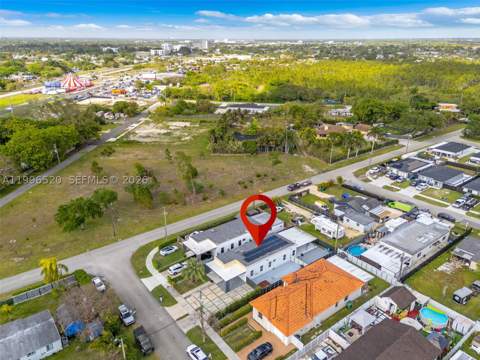 22811 SW 123rd Ave, Miami FL - photo 7 of 37