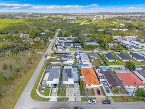 22811 SW 123rd Ave, Miami FL - photo 8 of 37