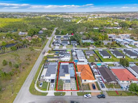 22811 SW 123rd Ave, Miami FL - photo 9 of 37