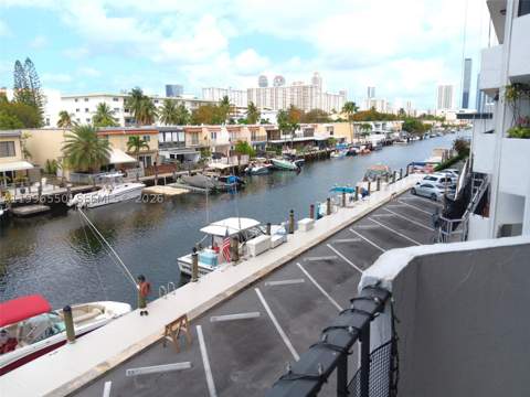 3545 NE 166th St 306, North Miami Beach FL - photo 11 of 21