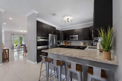 19781 SW 84th Ct, Cutler Bay FL - photo 11 of 53